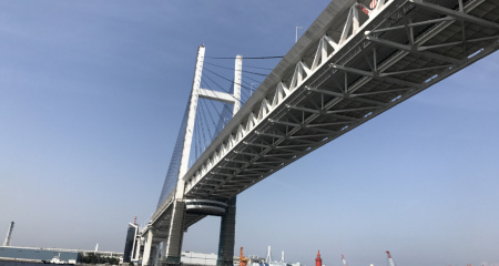 横浜ベイブリッジ